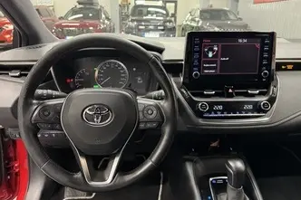 Toyota Corolla, 1.8, 72 kW, гибрид, автомат, передний привод