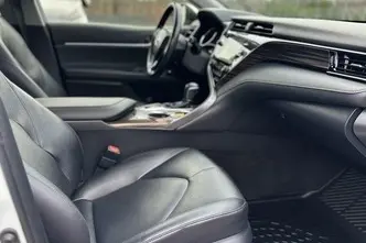 Toyota Camry, 2.5, 131 kW, hübriid, automaat, esivedu