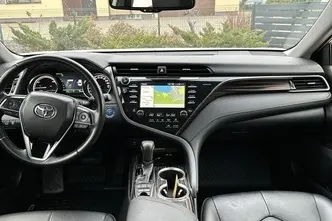 Toyota Camry, 2.5, 131 kW, hübriid, automaat, esivedu