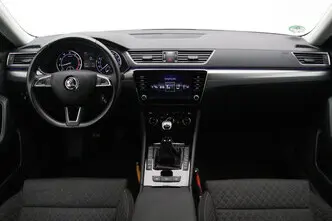 Škoda Superb, 1.5, 110 kW, bensiin, manuaal, esivedu
