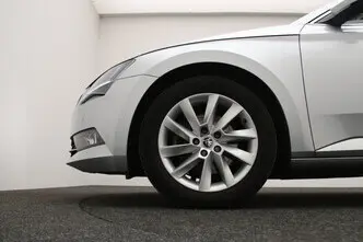 Škoda Superb, 1.5, 110 kW, bensiin, manuaal, esivedu