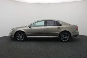 Volkswagen Phaeton, 3.0, 176 kW, diesel, automatic, four-wheel drive