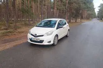 Toyota Yaris, 1.3, 73 kW, bensiin, manuaal, esivedu
