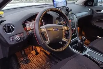 Ford Mondeo, 2.0, 107 kW, bensiin, manuaal, esivedu