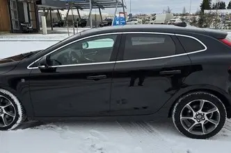 Volvo V40, 2.0, 88 kW, diisel, automaat, esivedu