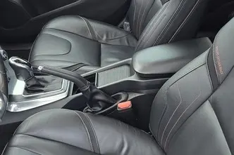 Volvo V40, 2.0, 88 kW, diisel, automaat, esivedu