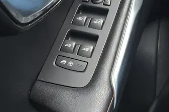 Volvo V40, 2.0, 88 kW, diisel, automaat, esivedu