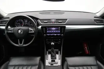 Škoda Superb, 1.6, 88 kW, diesel, automatic, front-wheel drive