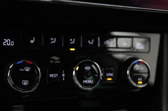 Škoda Superb, 1.6, 88 kW, diesel, automatic, front-wheel drive