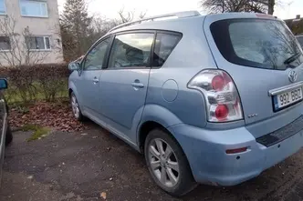 Toyota Corolla Verso, 1.8, 95 kW, petrol, manual, front-wheel drive