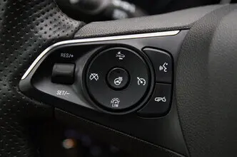 Opel Insignia, 1.5, 90 kW, дизель, механическая, передний привод