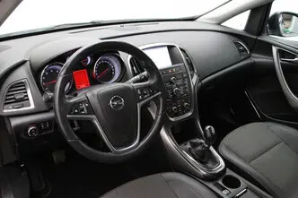 Opel Astra, 1.4, 103 kW, бензин, механическая, передний привод