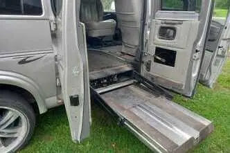 Chevrolet Express, 220 kW, bensiin+lpg, automaat, nelikvedu