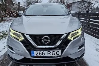 Nissan Qashqai, 1.3, 117 kW, petrol, automatic, front-wheel drive
