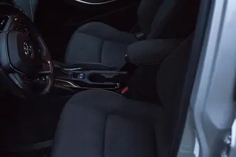Toyota Corolla, 1.2, 85 kW, bensiin, automaat, esivedu