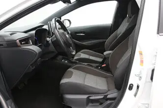 Toyota Corolla, 1.8, 72 kW, гибрид, автомат, передний привод