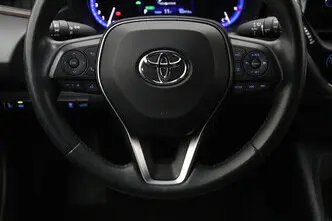Toyota Corolla, 1.8, 72 kW, гибрид, автомат, передний привод