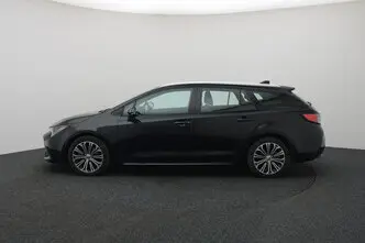 Toyota Corolla, 2.0, 112 kW, гибрид, автомат, передний привод