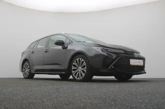 Toyota Corolla, 2.0, 112 kW, гибрид, автомат, передний привод