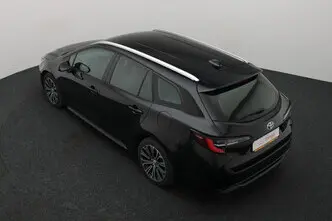 Toyota Corolla, 2.0, 112 kW, гибрид, автомат, передний привод