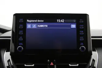 Toyota Corolla, 2.0, 112 kW, гибрид, автомат, передний привод