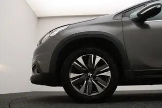 Peugeot 2008, 1.5, 88 kW, diesel, automatic, front-wheel drive