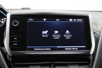 Peugeot 2008, 1.5, 88 kW, diesel, automatic, front-wheel drive