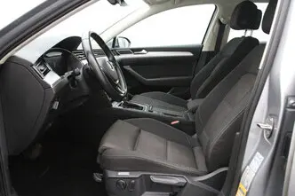 Volkswagen Passat, 1.6, 88 kW, diesel, automatic, front-wheel drive