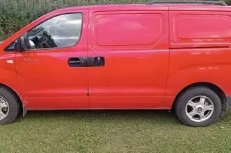 Hyundai H-1, 2.5, 125 kW, diisel, manuaal, tagavedu