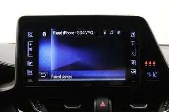 Toyota C-HR, 1.8, 72 kW, hybrid, automatic, front-wheel drive