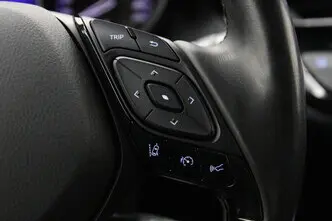 Toyota C-HR, 1.8, 72 kW, hybrid, automatic, front-wheel drive