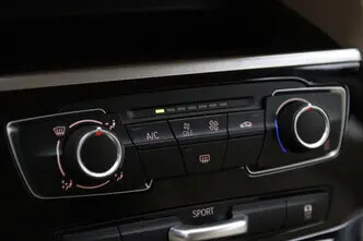 BMW 220, 2.0, 120 kW, дизель, механическая, передний привод