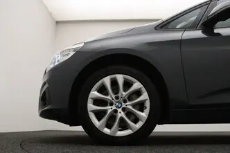 BMW 220, 2.0, 120 kW, дизель, механическая, передний привод