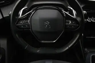 Peugeot 2008, 1.5, 96 kW, diesel, automatic, front-wheel drive