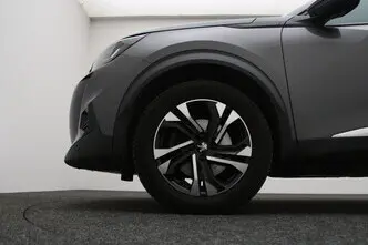 Peugeot 2008, 1.5, 96 kW, diesel, automatic, front-wheel drive
