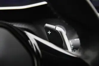 Peugeot 2008, 1.5, 96 kW, diesel, automatic, front-wheel drive