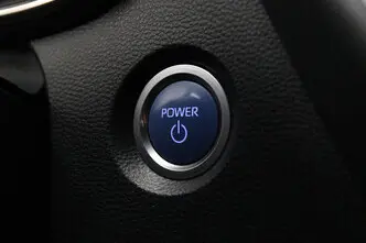Toyota Corolla, 2.0, 112 kW, гибрид, автомат, передний привод