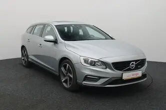 Volvo V60, 2.4, 158 kW, plug-in hybrid, automatic, four-wheel drive