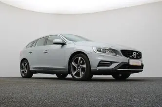 Volvo V60, 2.4, 158 kW, plug-in hybrid, automatic, four-wheel drive