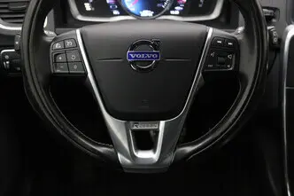 Volvo V60, 2.4, 158 kW, plug-in hybrid, automatic, four-wheel drive