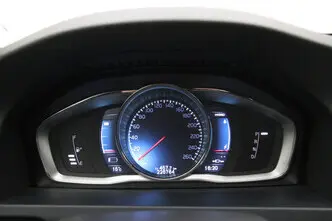 Volvo V60, 2.4, 158 kW, plug-in hybrid, automatic, four-wheel drive