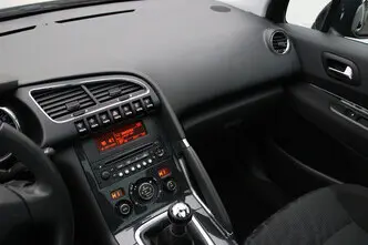 Peugeot 3008, 1.6, 88 kW, bensiin, manuaal, esivedu