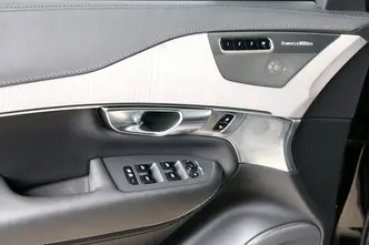 Volvo XC90, 2.0, 228 kW, подключаемый гибрид, автомат, полный привод