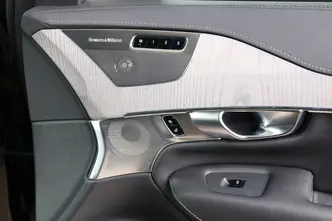 Volvo XC90, 2.0, 228 kW, подключаемый гибрид, автомат, полный привод