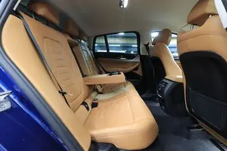 BMW X4, 2.0, 140 kW, гибрид, автомат, полный привод