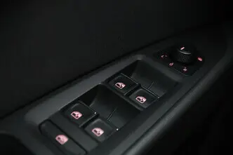 SEAT Leon, 2.0, 110 kW, дизель, автомат, передний привод