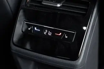 Volkswagen ID.7, 210 kW, electric, automatic