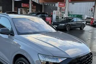Audi Q8, 3.0, 250 kW, hybrid, automatic, four-wheel drive