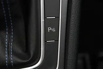 Volkswagen Golf, 85 kW, electric, automatic, front-wheel drive