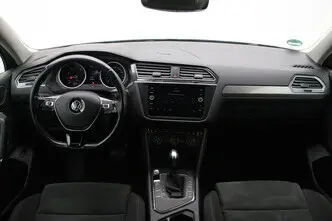 Volkswagen Tiguan, 2.0, 110 kW, bensiin, automaat, nelikvedu